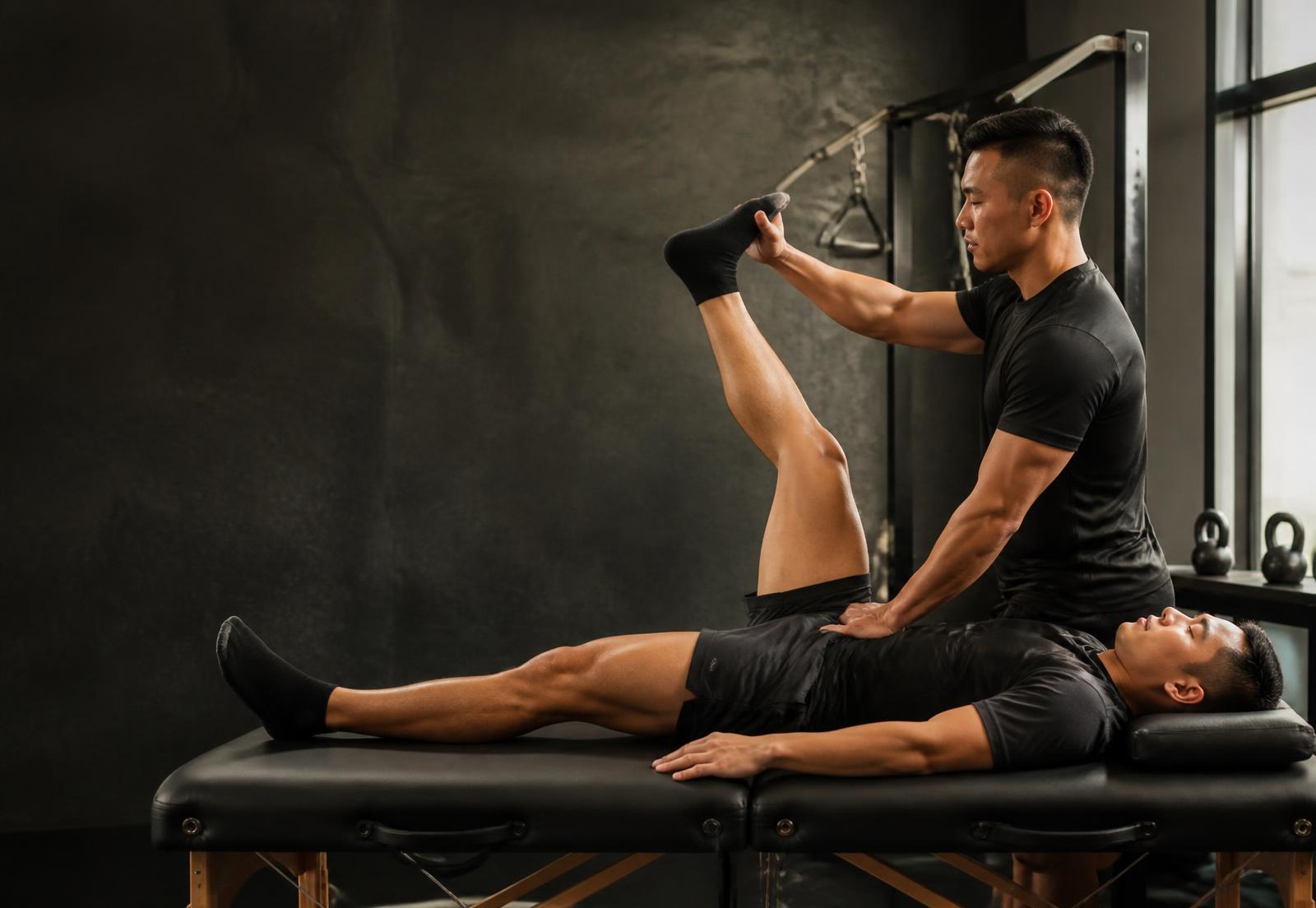 Buổi giãn cơ hỗ trợ 1:1 tại Flow Recovery Spa